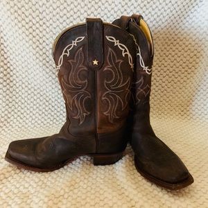 Tony Lama Square Toe cowboy boots